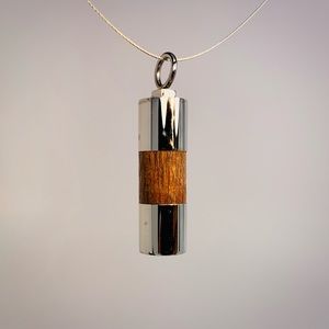 Stainless Steel Oakwood Pendant